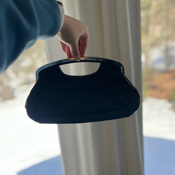 Black Clutch - Picture 2 of 3